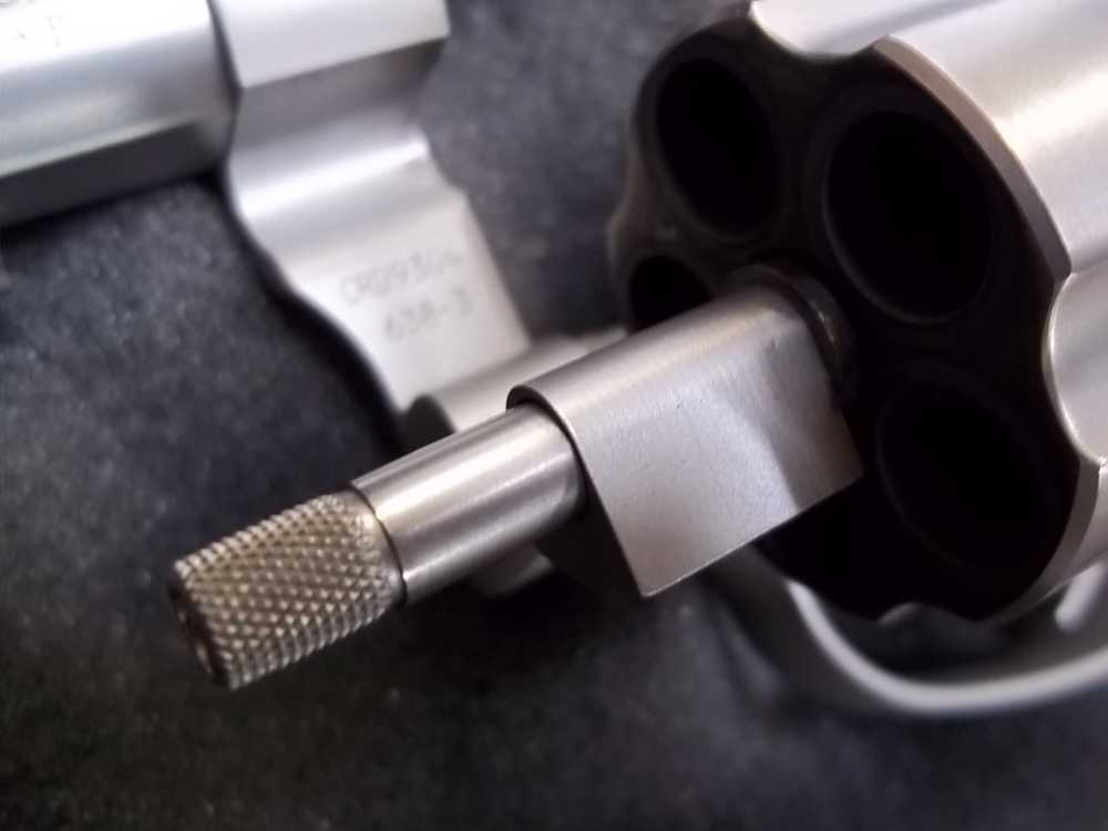 SMITH AND WESSON 638-3 AIRWEIGHT LIKE NEW 38+P ESTATE GUN -img-14