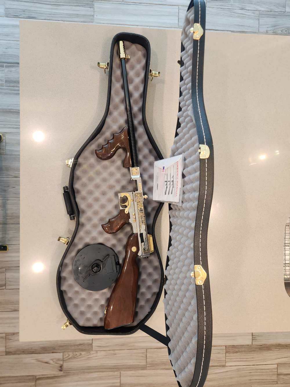 Auto-Ordnance Thompson 1927a1 Chicago Typewriter Limited Edition 1 of 500-img-0