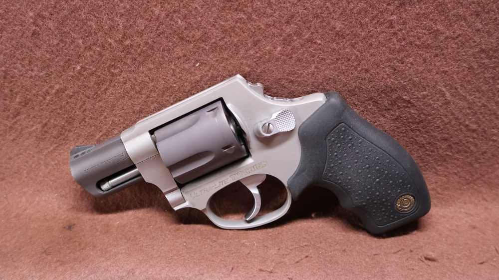 Taurus Ultra-Lite Titanium 38 SPL 5 Shot Bobbed Hammer DA 2" Ported BRL -img-8