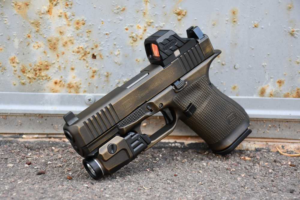 Gllock 19 G6 ORS MOS Holosun SCS Trijicon TLR7X X-Werks Distressed bronze-img-0