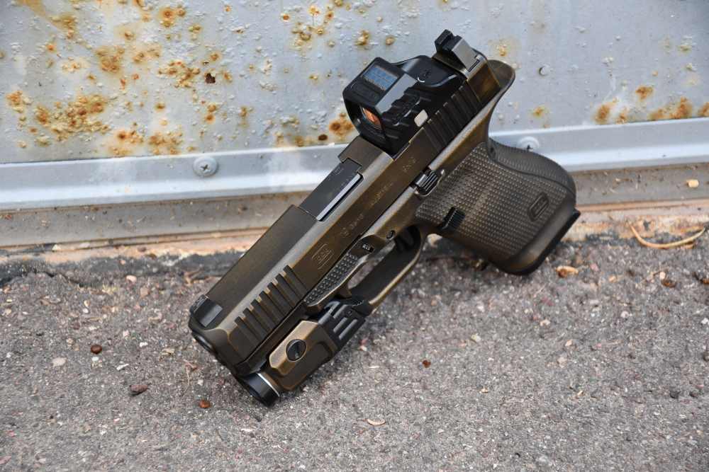 Gllock 19 G6 ORS MOS Holosun SCS Trijicon TLR7X X-Werks Distressed bronze-img-2