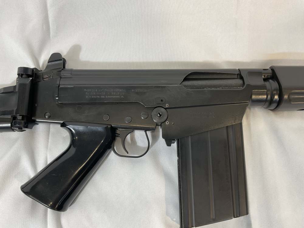 FAL Transferable Belgium Machine Gun 7.62X51.  MINT!-img-1