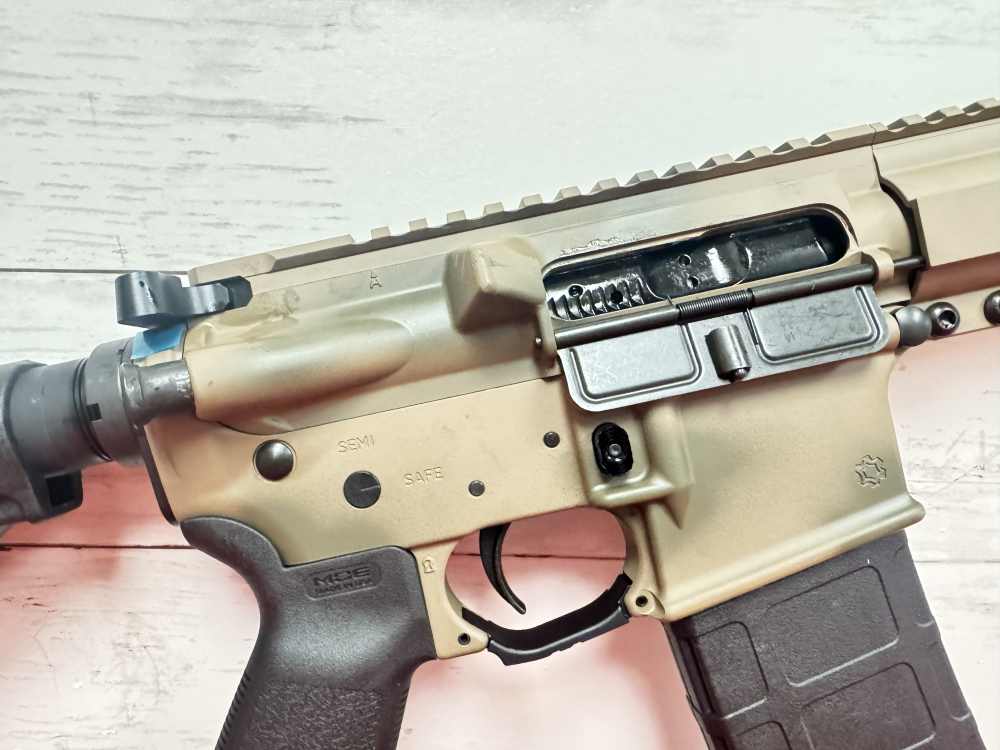 Factory New CMMG Resolute MK4 5.56 NATO Limited Battleworn Rifle -img-2