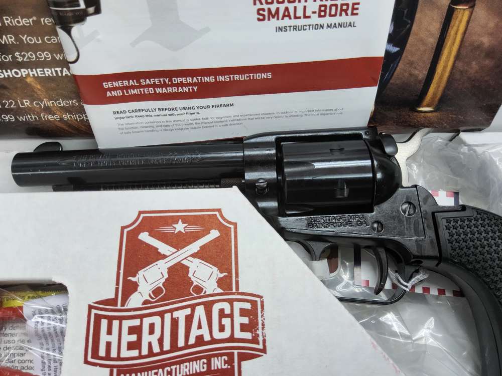 HERITAGE Rough Riders Small-Bore 22LR 6-rds-img-4