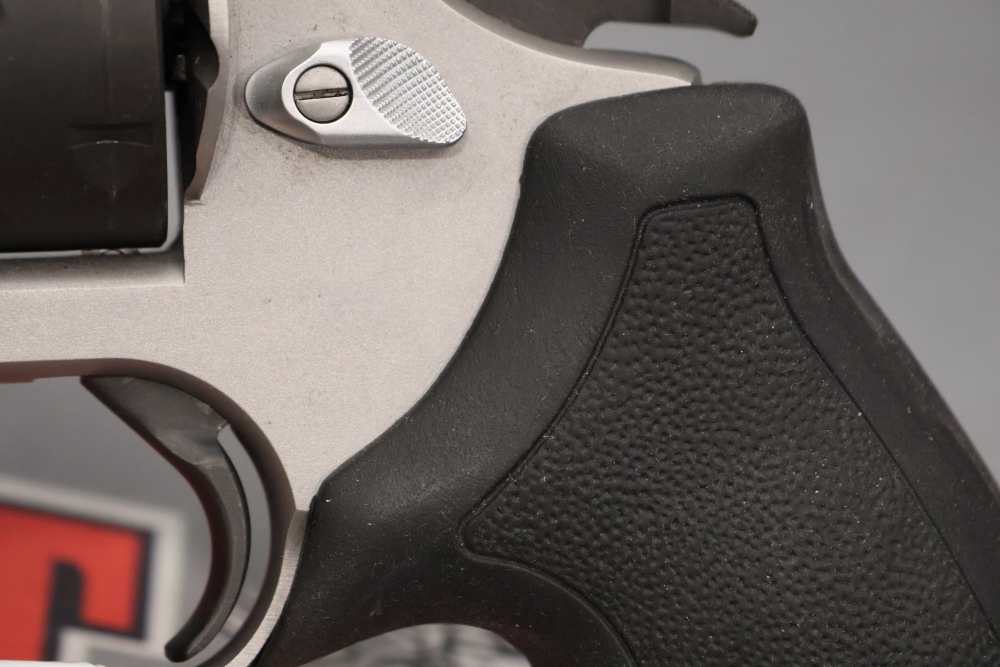 Taurus Raging Hunter Revolver .44MAG / .44SPL 8.25" w/ Box - NEW - 6rds - -img-34