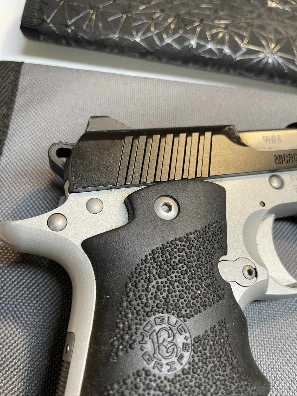 Kimber micro 9 2 tone 9mm like Colt S&W Ruger-img-10