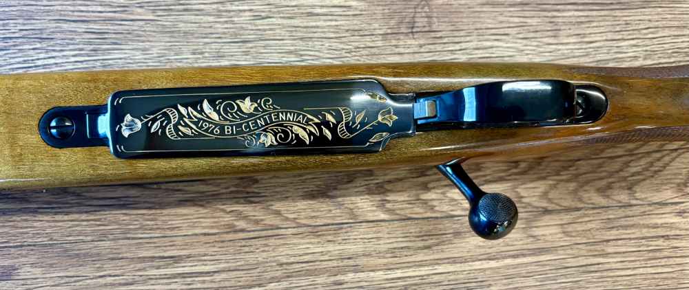 WEATHERBY MARK V 300 MAGNUM BICENTENNIAL 1 OF 250 -img-3