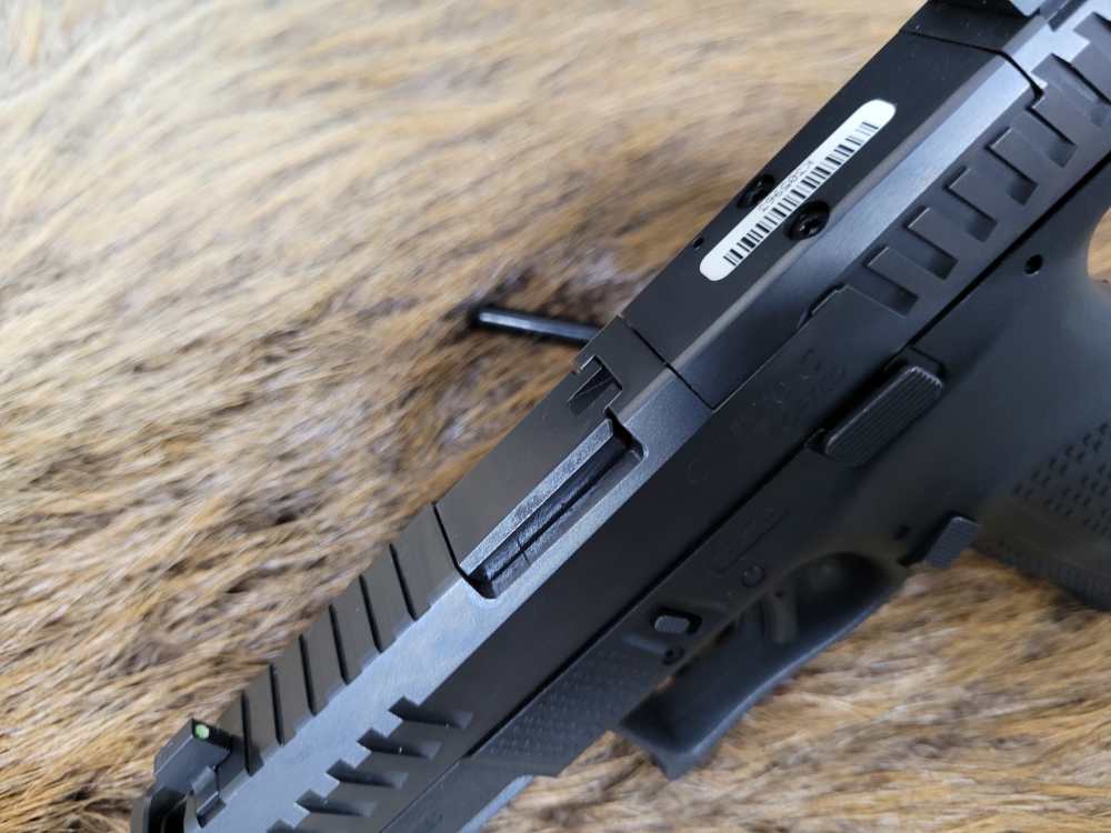 New CZ P10C Ported 9mm Optics Ready NO MAGAZINES-img-18