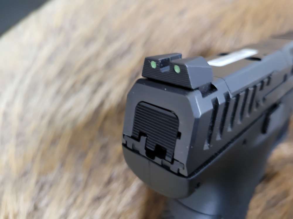 New CZ P10C Ported 9mm Optics Ready NO MAGAZINES-img-11