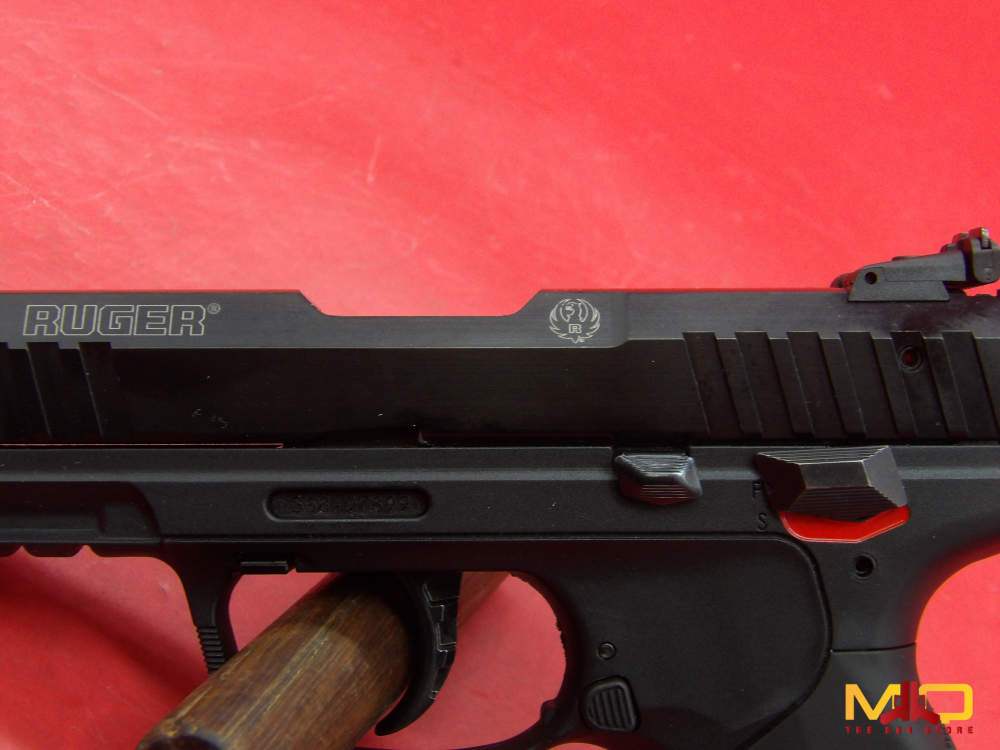Ruger SR22 22LR Great Condition 2 Mags Penny Start!-img-4