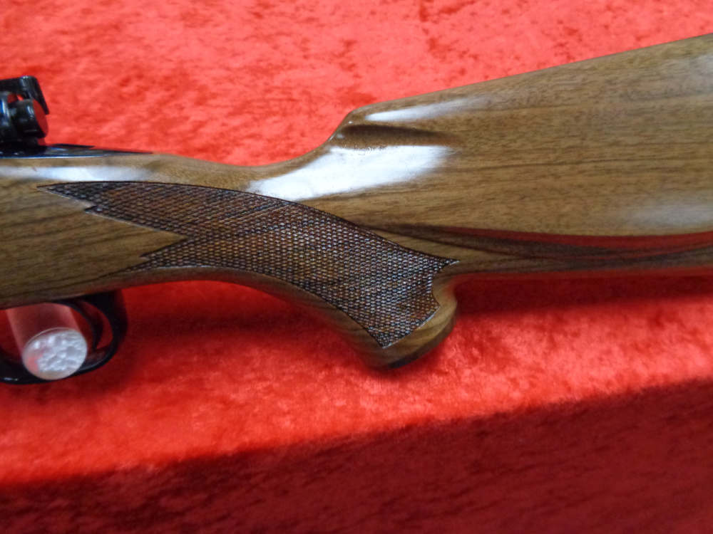 Winchester 70 CLASSIC FEATHERWEIGHT NRA Limited Edition Gold 30-06 WE TRADE-img-11