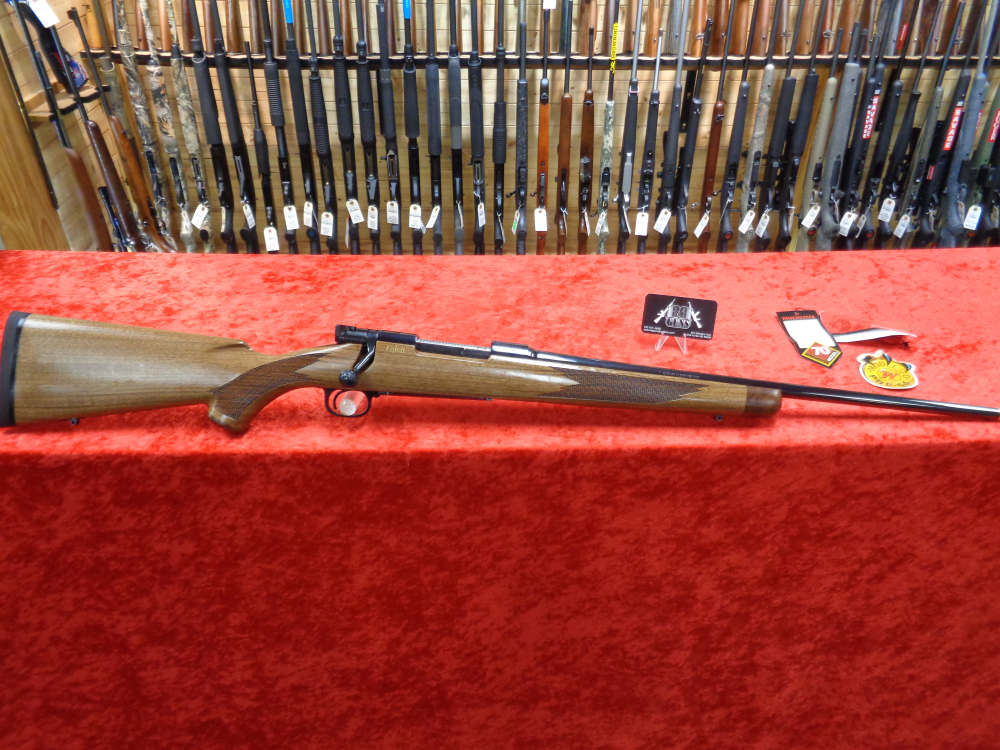 Winchester 70 CLASSIC FEATHERWEIGHT NRA Limited Edition Gold 30-06 WE TRADE-img-0