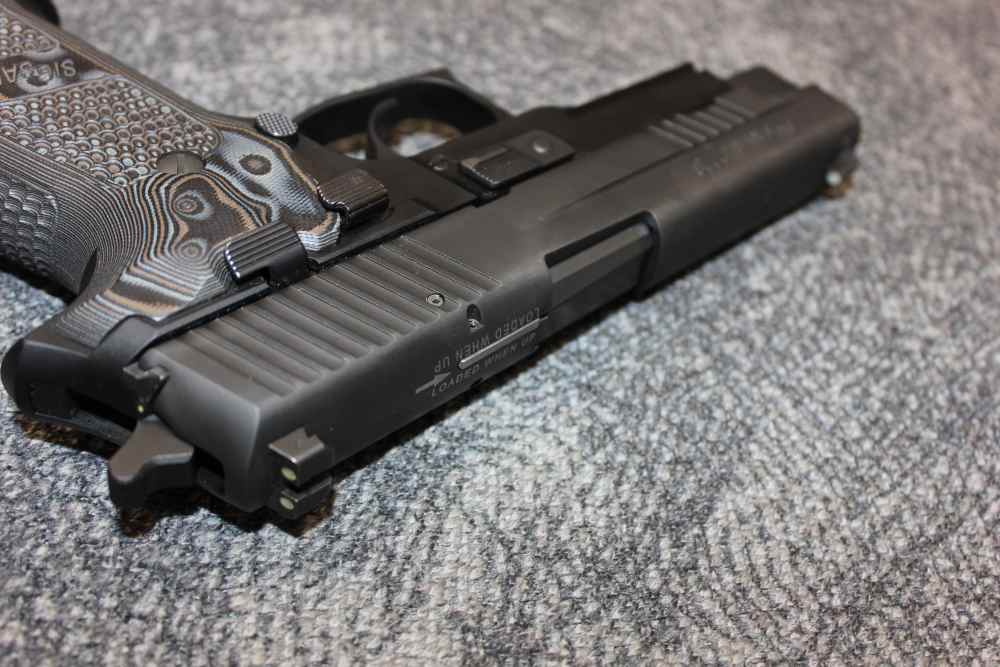 Sig Sauer P226XTM Extreme CA compliant .40S&W w/4 mags!-img-10