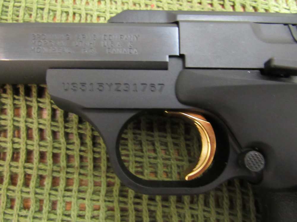BROWING BUCK MARK Standard URX SE Ultragrip  RX Pro 22 lr-img-6