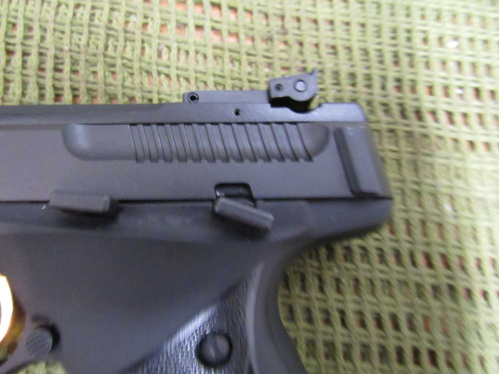 BROWING BUCK MARK Standard URX SE Ultragrip  RX Pro 22 lr-img-5
