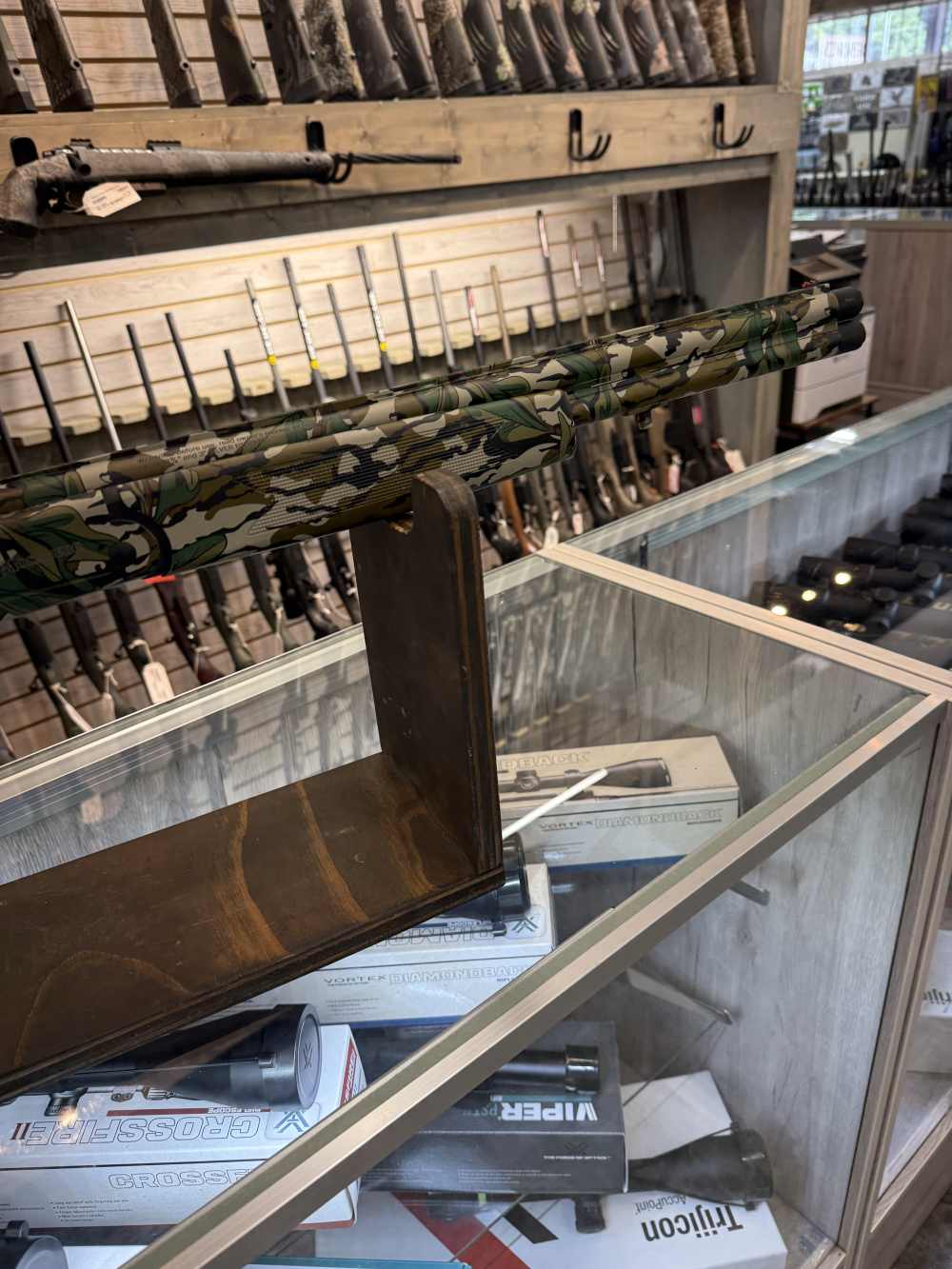Used Mossberg Turkey Silver Reserve -img-2
