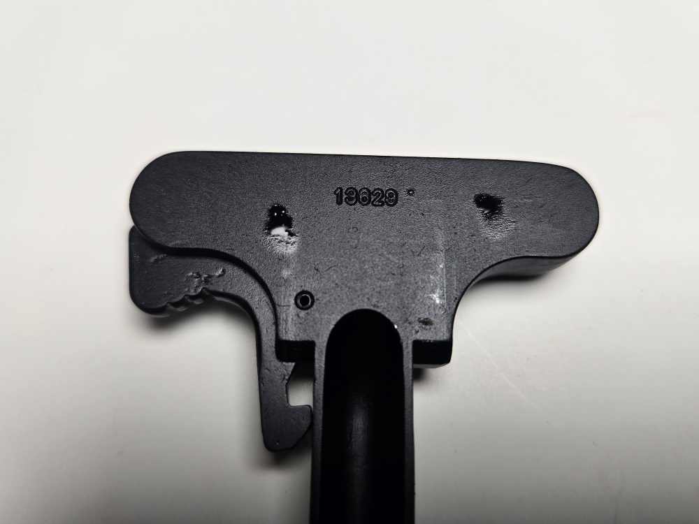 Colt CAGE Code 13629 Charging Handle M4 M4A1 M16A4-img-1
