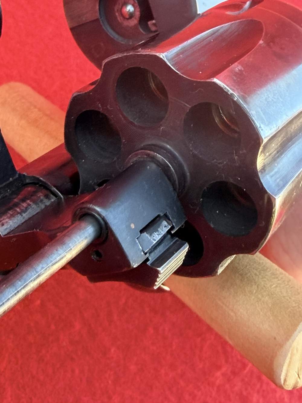 Dan Wesson Model 44 .44 Magnum 6 Round Blued Revolver Receiver/Frame-img-21