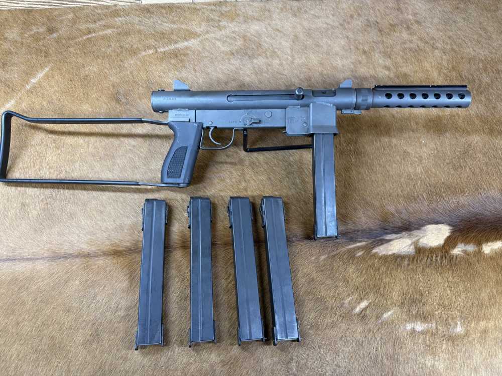 MK ARMS MK760 9MM FULLY TRANSFERABLE MACHINE GUN S&W 76 COPY 5 MAGS-img-0