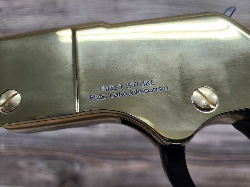 Henry Golden Boy Wisconsin Tribute 22LR-img-10