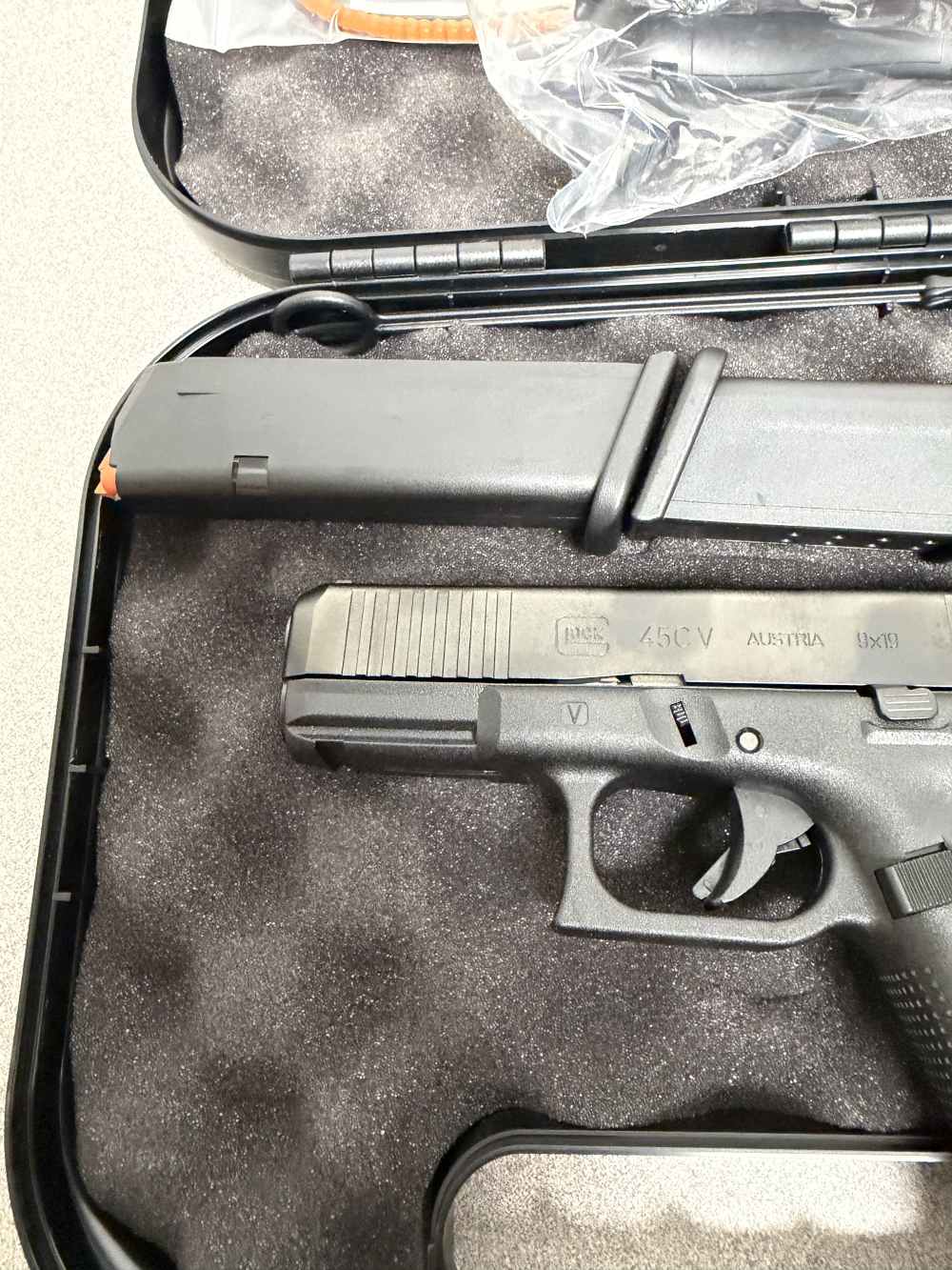 Glock G45C V, Ported Barrel, 9mm, 4”, 17 Rds-img-4