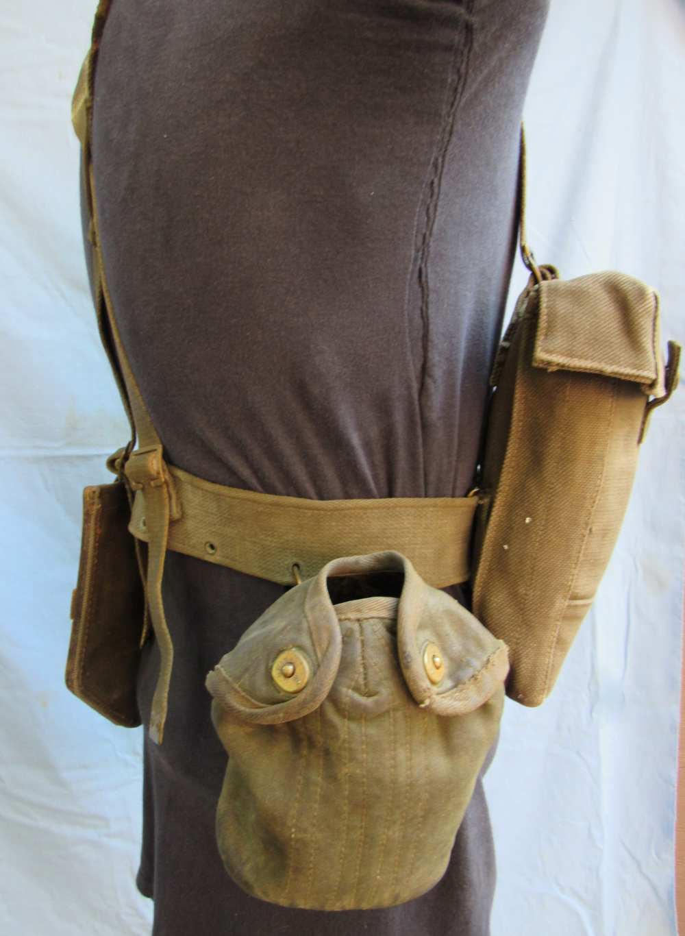 Early Post WW2 Dutch M.52 Web Gear Set-img-3