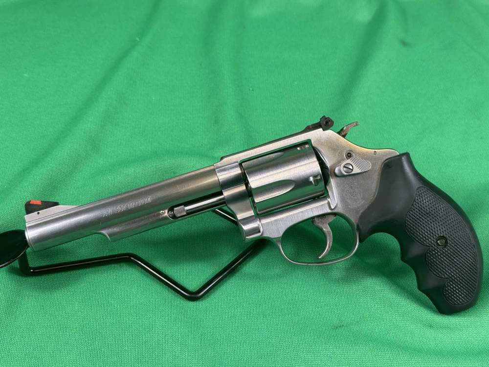 SMITH AND WESSON J-FRAME 60-18 5" SS 357 MAG LOCK CHIEFS SPECIAL-img-0