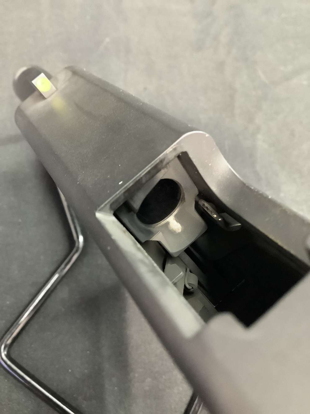 Glock 19 gen4 9mm Night Sights 15rd mags-img-20