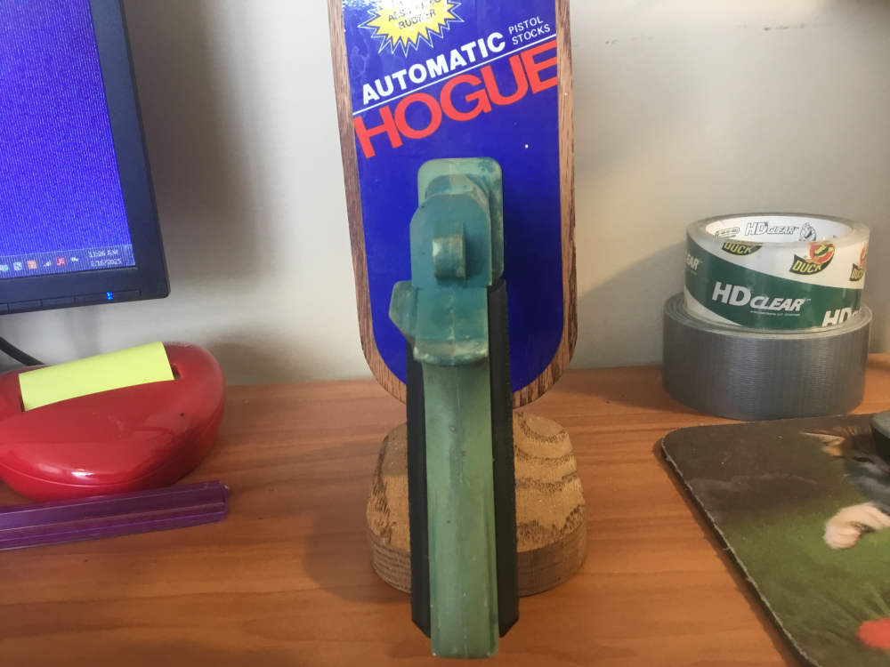 HOGUE 1911 Display with 1911 removable grips -img-0