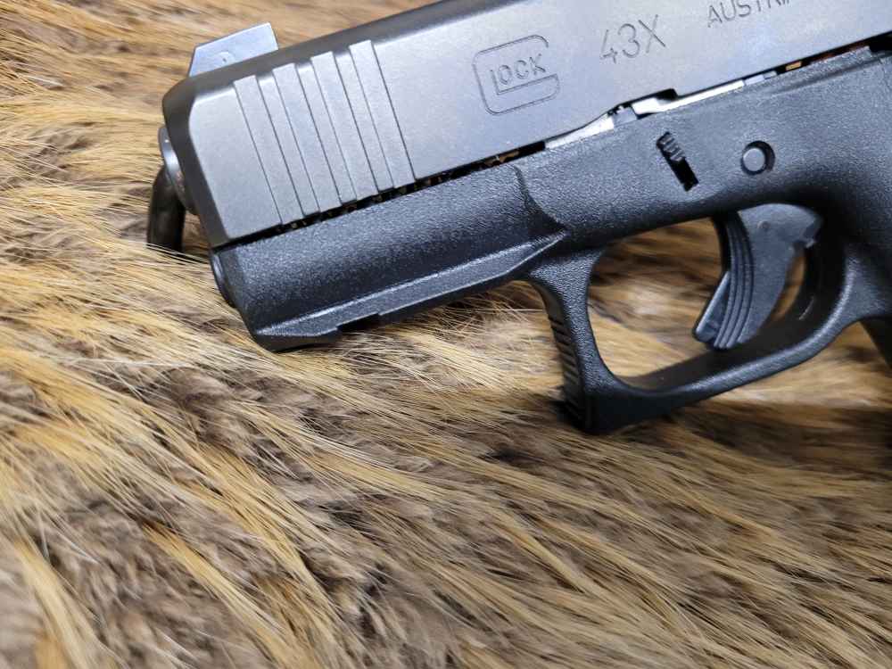 New Glock 43X MOS Aimpoint COA 9mm -img-11