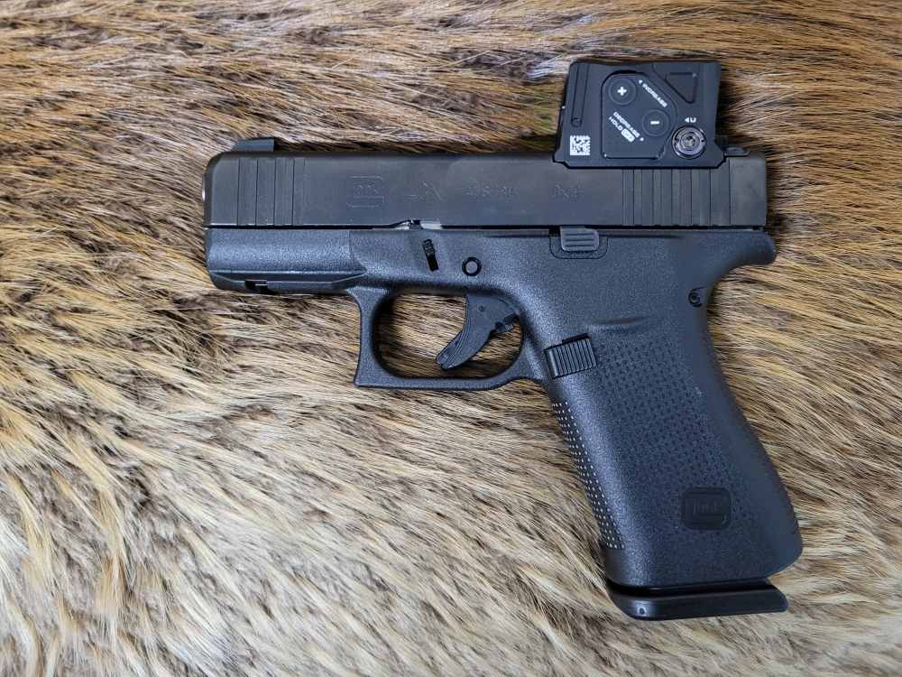 New Glock 43X MOS Aimpoint COA 9mm -img-3