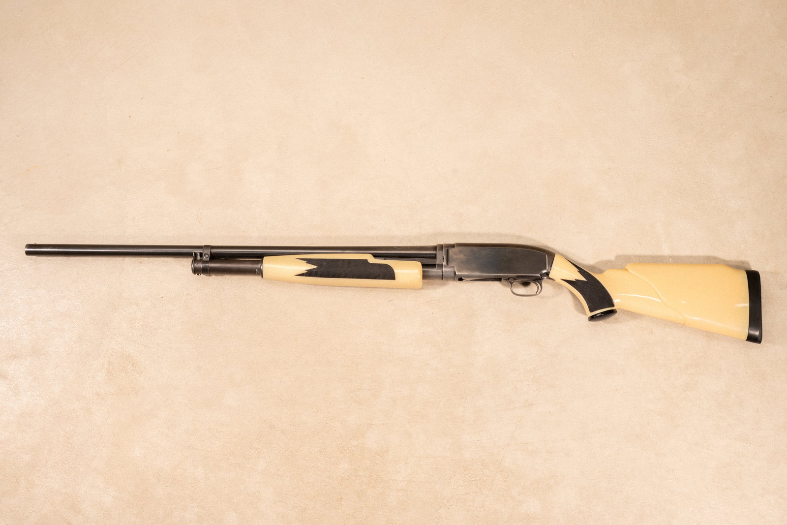 Winchester Model 12 1912 12GA Hydro-Coil Stock-img-6