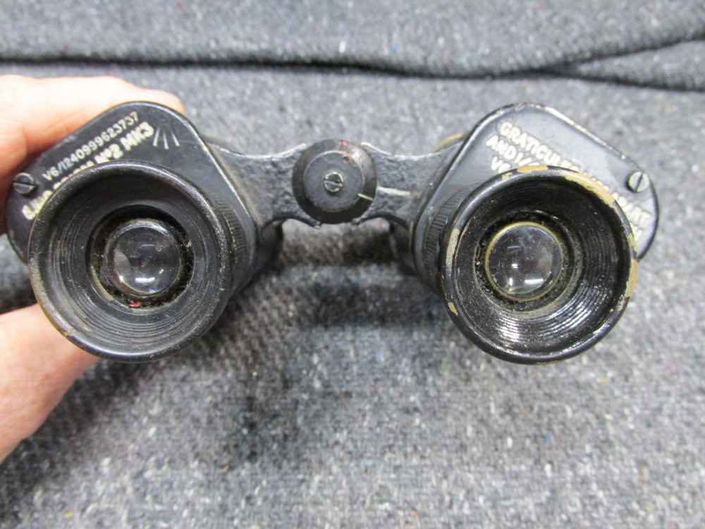 WWII ERA BRITISH MILITARY PRISMATIC BINOCULARS/FIELD OPTICS-img-4