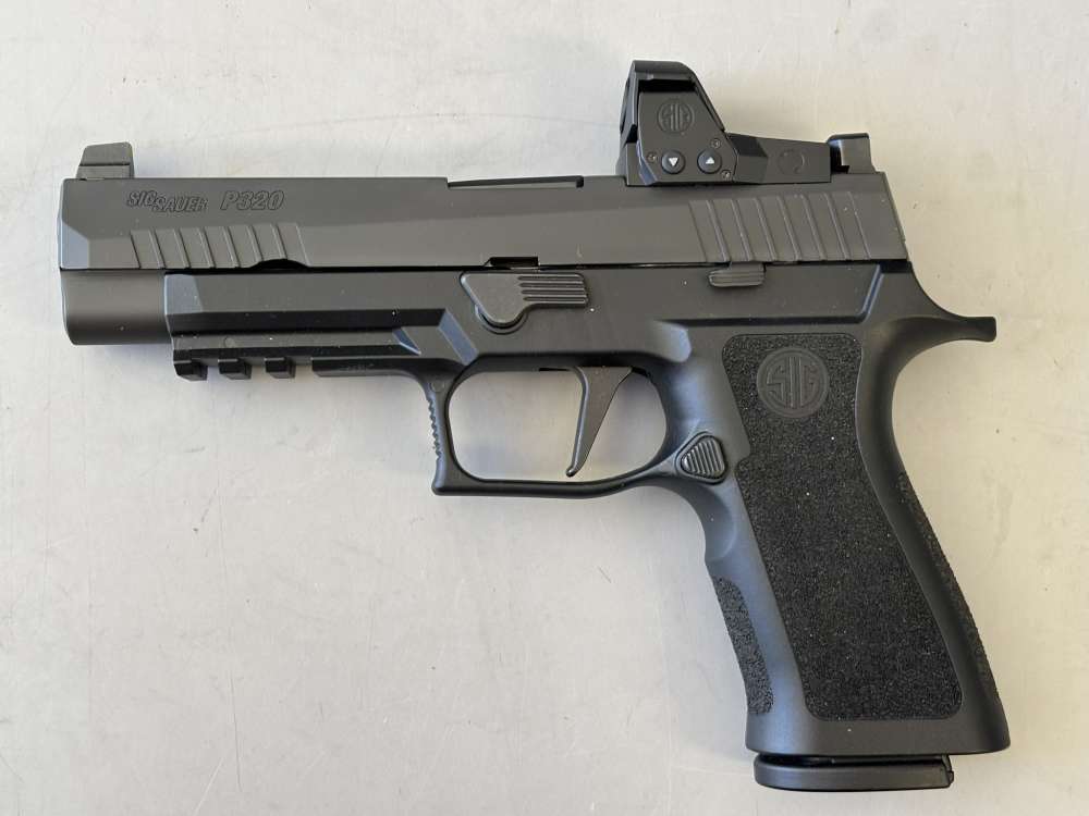 Sig Sauer P320 X-Series 9mm with Romeo1 Pro EXCELLENT-img-1