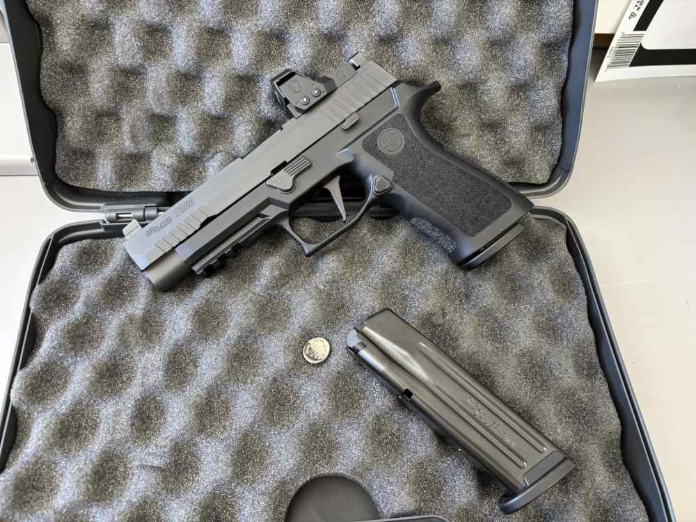 Sig Sauer P320 X-Series 9mm with Romeo1 Pro EXCELLENT-img-0