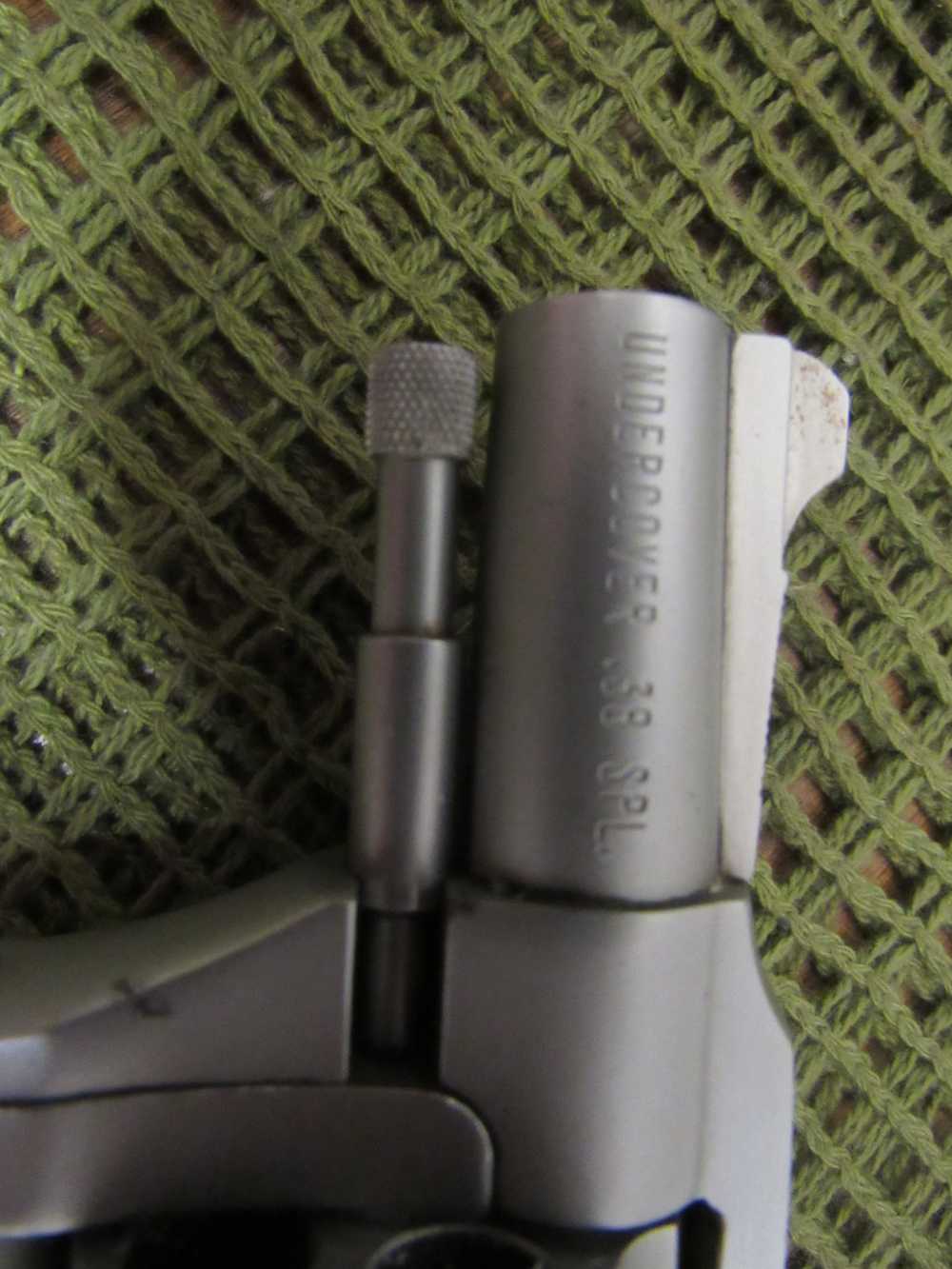 Charter Arms Undercover .38 Special DA/SA Revolver, 2" Stratford 1976-88-img-7