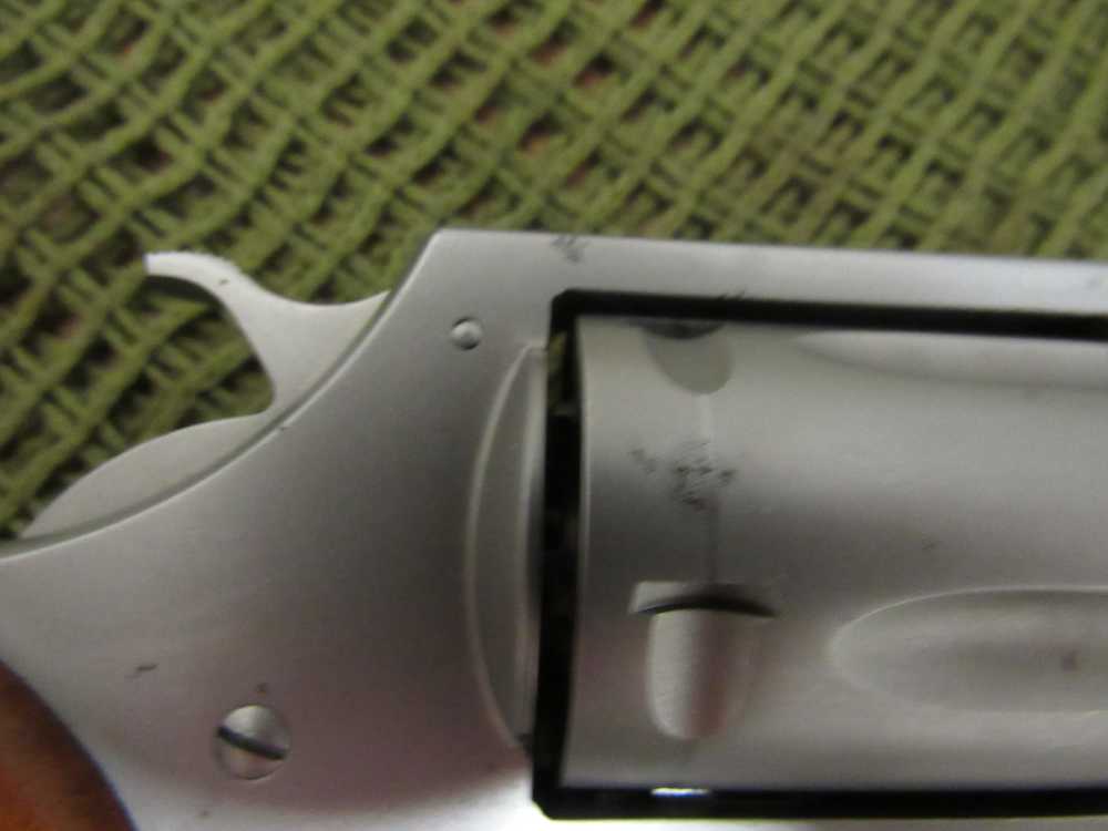 Charter Arms Undercover .38 Special DA/SA Revolver, 2" Stratford 1976-88-img-11