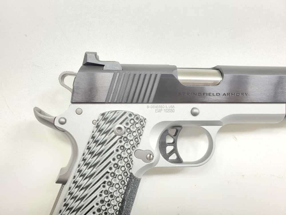 Springfield Armory EMP Ronin 9MM 4" Barrel W/ Fact Box, Soft Case, x2 Mags-img-4