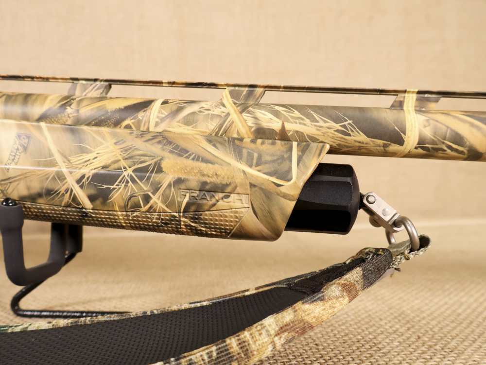 Franchi Intensity 12-Gauge 3" Semi-Auto Shotgun 30" Vent Rib Realtree Max-4-img-5