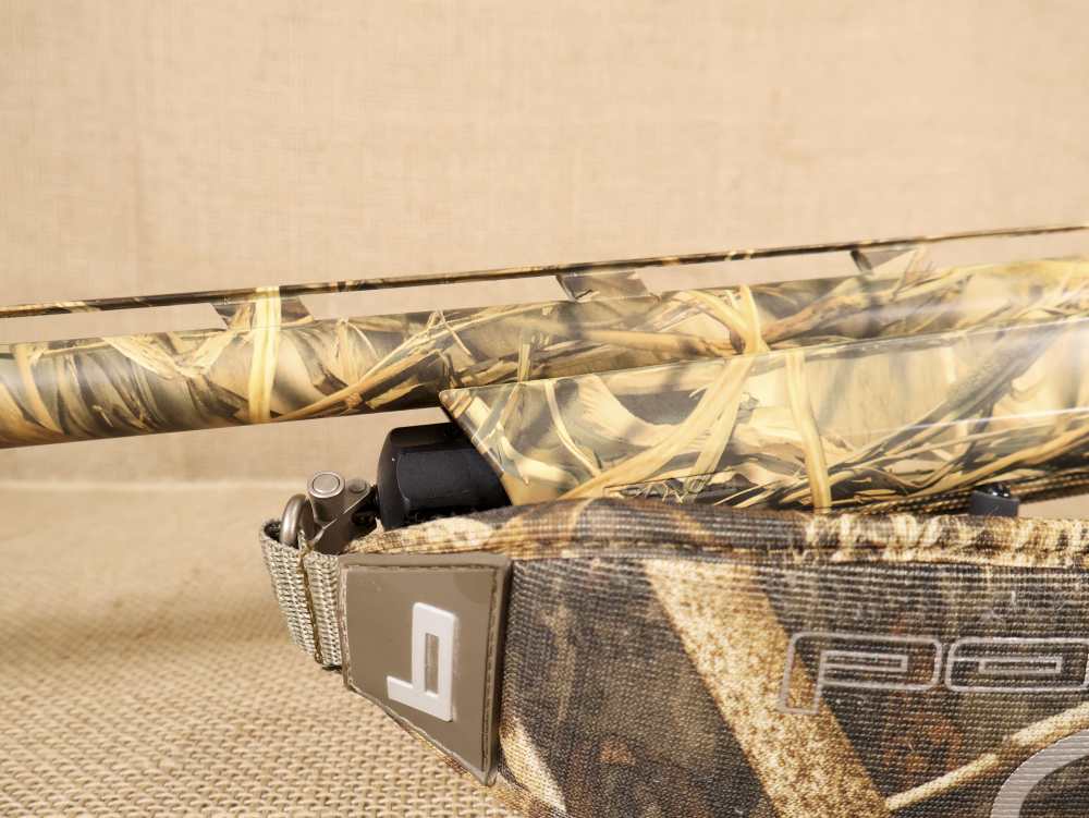 Franchi Intensity 12-Gauge 3" Semi-Auto Shotgun 30" Vent Rib Realtree Max-4-img-12