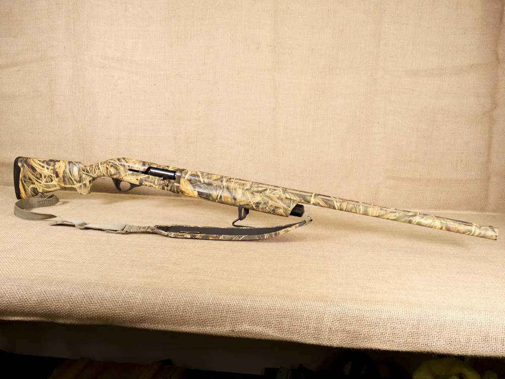 Franchi Intensity 12-Gauge 3" Semi-Auto Shotgun 30" Vent Rib Realtree Max-4-img-0