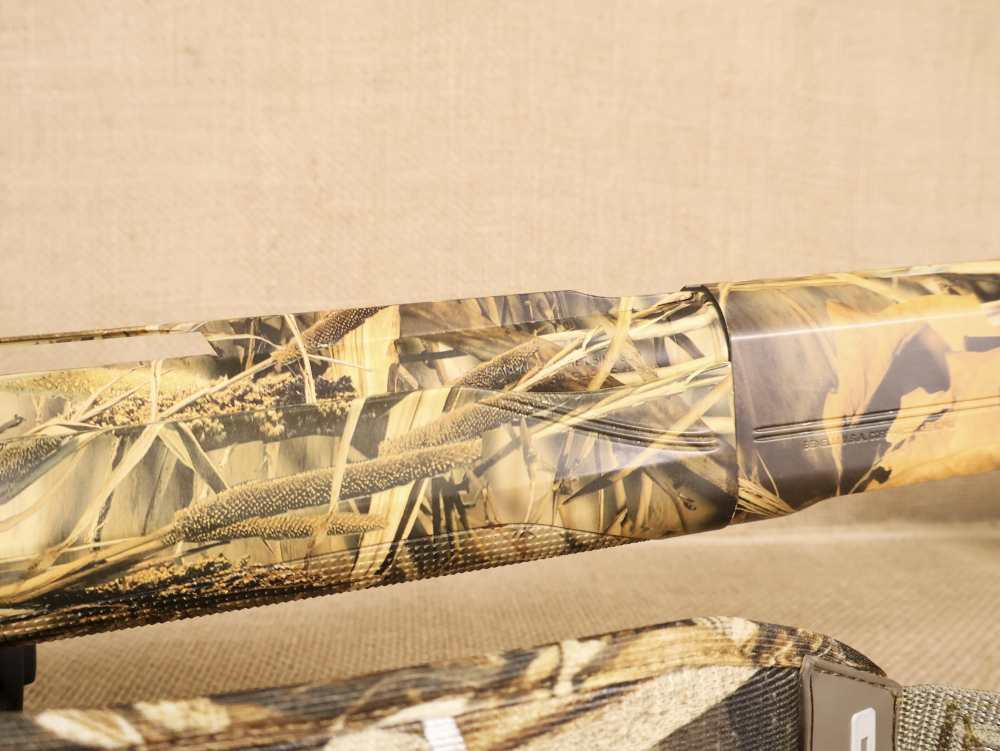 Franchi Intensity 12-Gauge 3" Semi-Auto Shotgun 30" Vent Rib Realtree Max-4-img-13