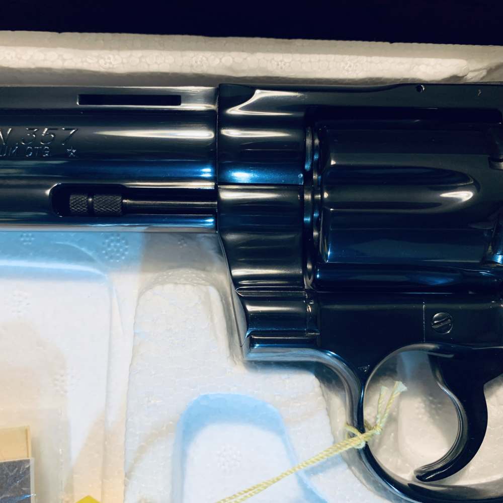 Colt Python, 1979 6”, NIB.100% Collector Grade.-img-22