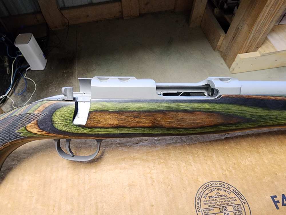 NEW! RUGER M77/17 .17 HORNET 18.50" THREADED STAINLESS SS M77 GREEN 77 NIB-img-5