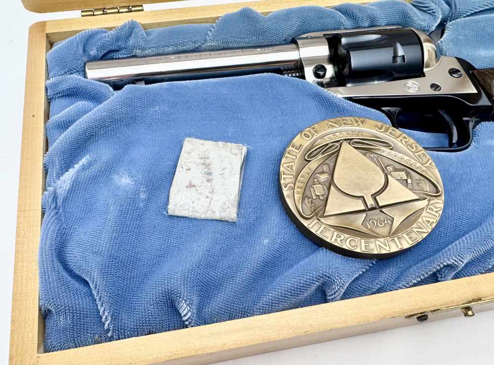 Colt SA Frontier Scout NJ Tercentenary Commemorative w/ Case & Medallion-img-23