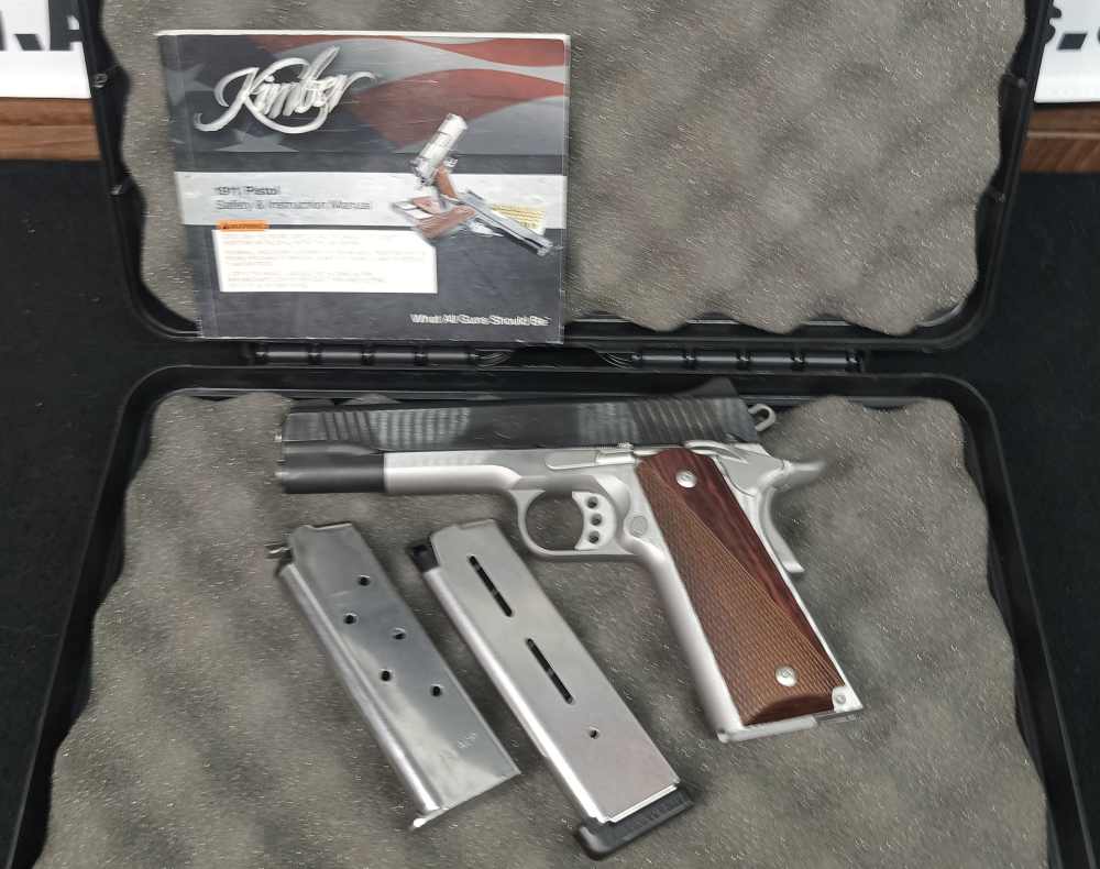 Kimber Custom II .45 2 mags LNIB-img-1