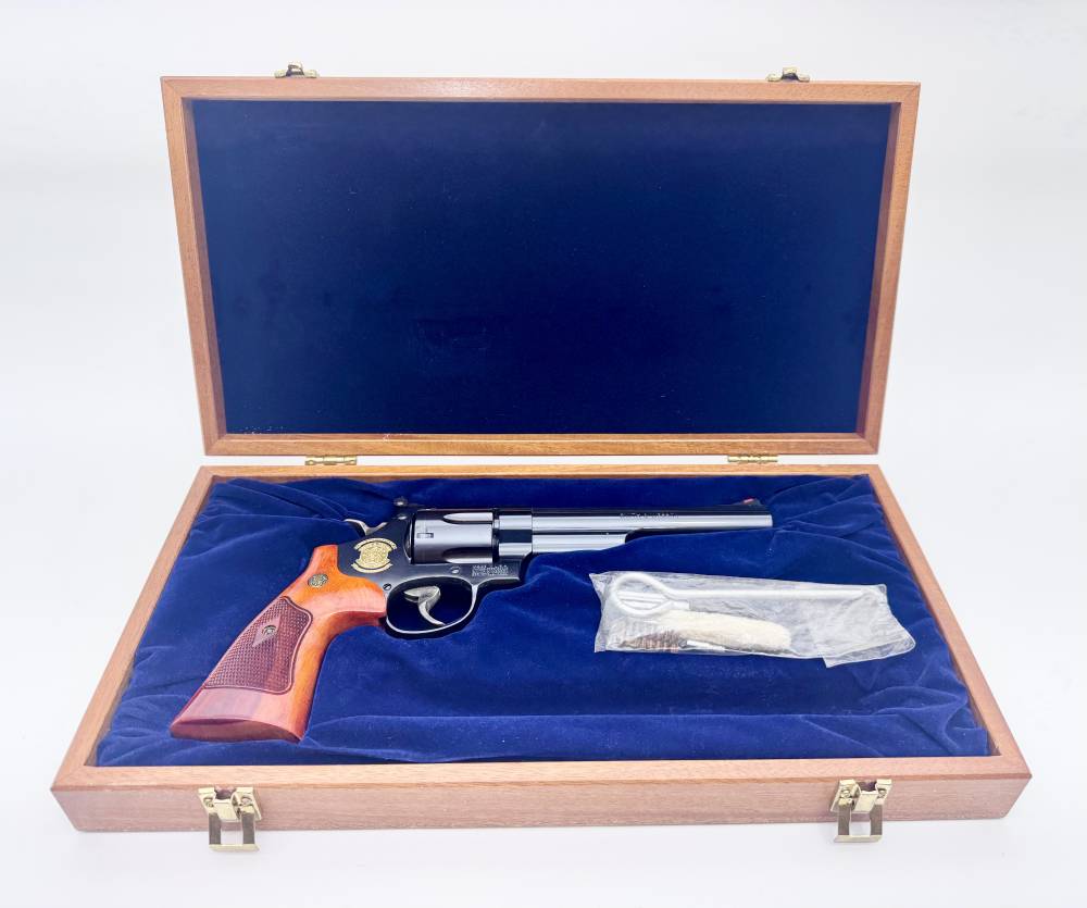Smith & Wesson 29-10 50th Anniversary .44 Magnum -img-0