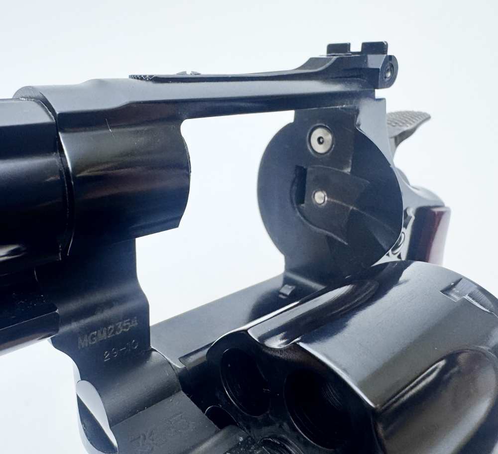 Smith & Wesson 29-10 50th Anniversary .44 Magnum -img-22