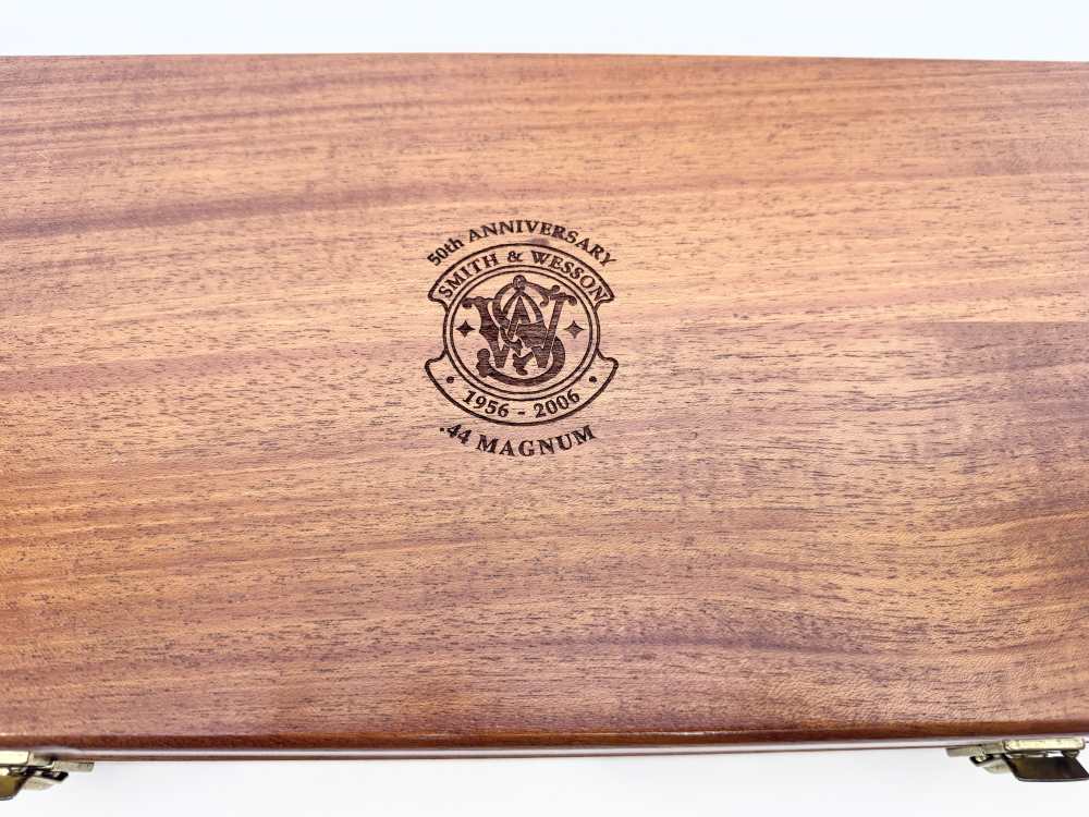 Smith & Wesson 29-10 50th Anniversary .44 Magnum -img-31