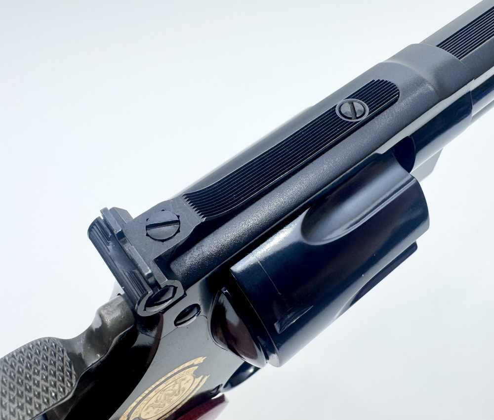 Smith & Wesson 29-10 50th Anniversary .44 Magnum -img-12